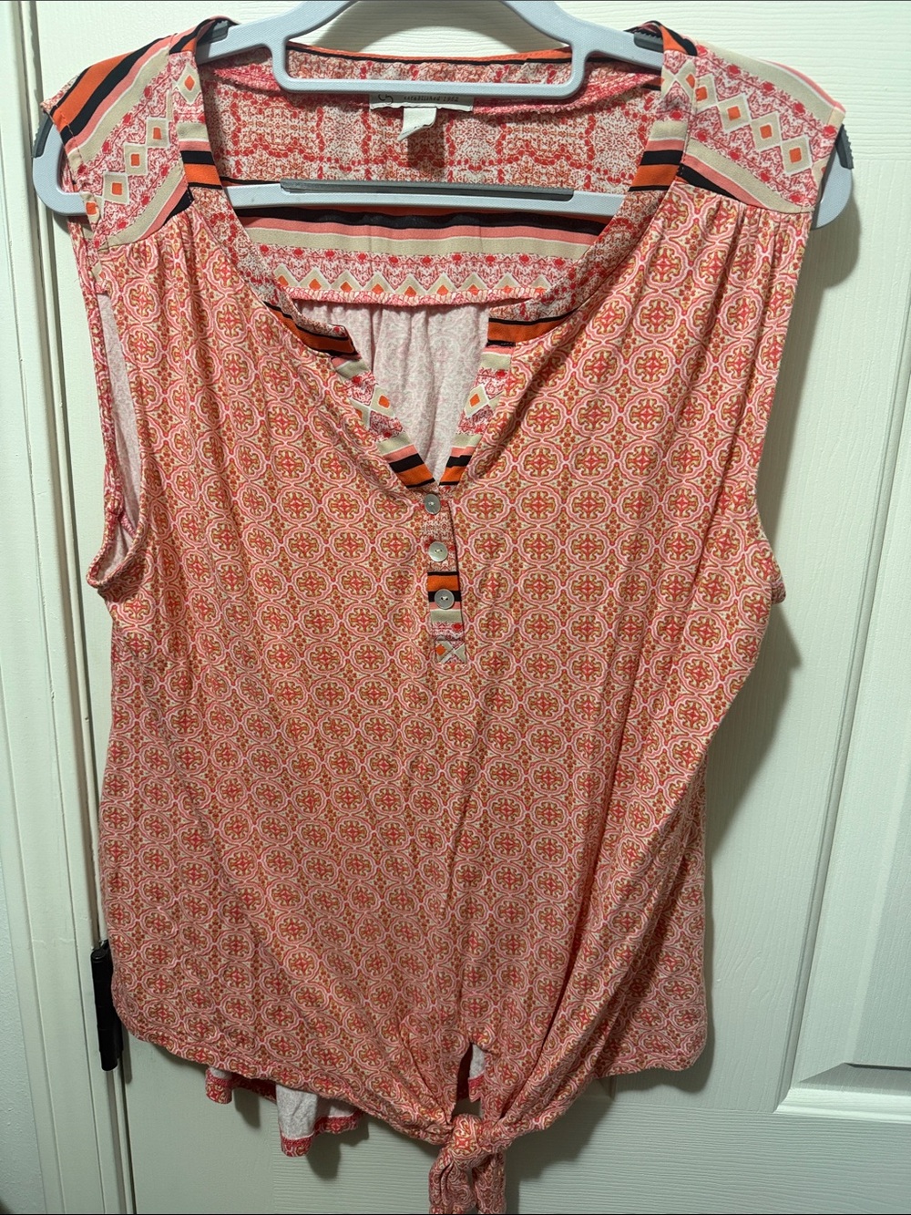 Christopher & Banks Coral Patterned Tie-Front Sleeveless Tank